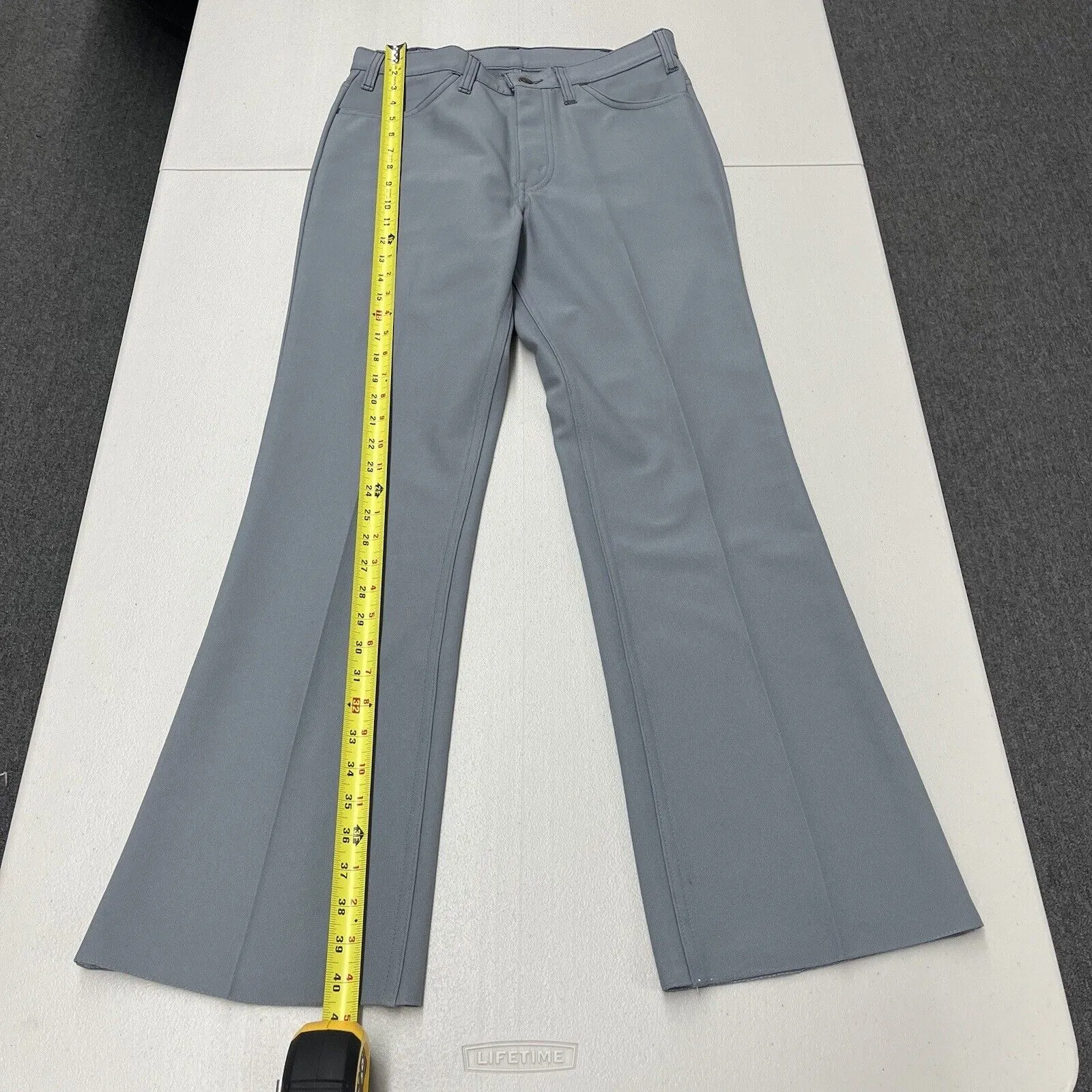 VTG 80s Levis Pants Men's Gray Chino Pleated Polyester Dracon Slacks Capital E