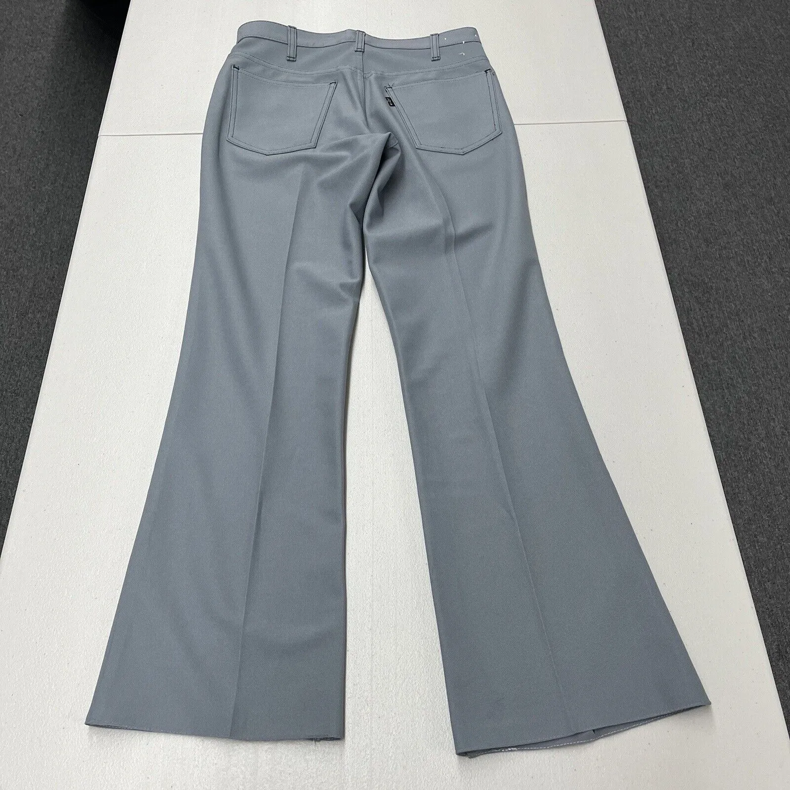 VTG 80s Levis Pants Men's Gray Chino Pleated Polyester Dracon Slacks Capital E