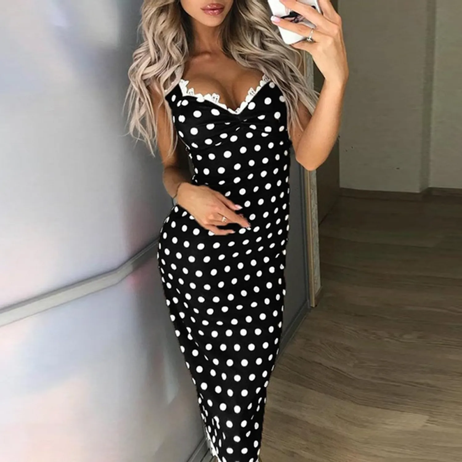 Women's Summer V-Neck Bodycon Dress With Polka Dot Print